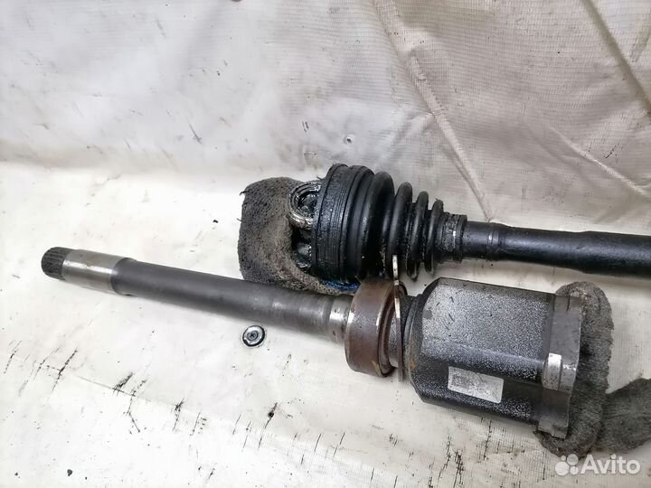 Привод передний правый Toyota Estima ACR40 ACR40W