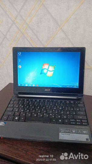 Acer aspire one