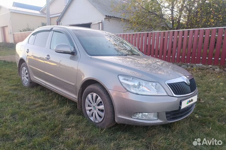 Skoda Octavia 1.6 МТ, 2010, 170 000 км