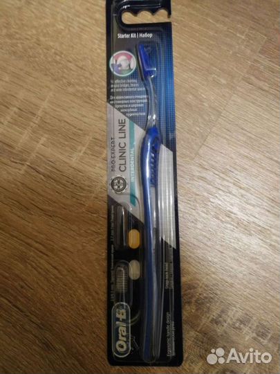 Зубная щетка ортодонтическая