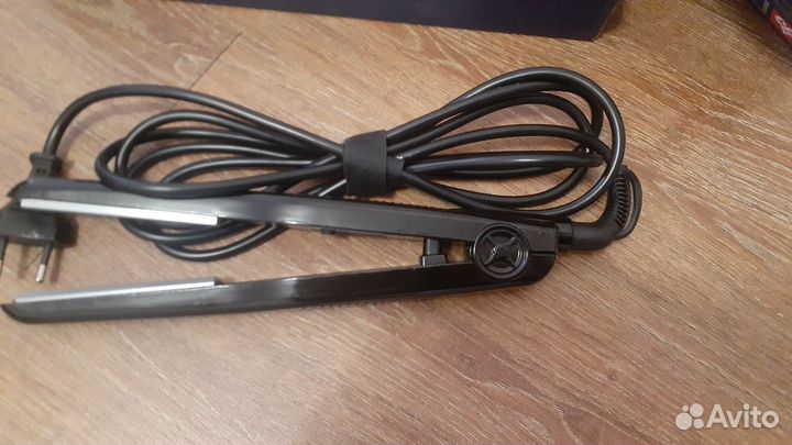 Щипцы для выпрямления волос