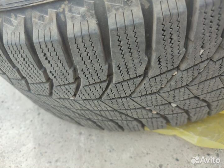 Triangle Snowlink TWT02 205/50 R17 93R