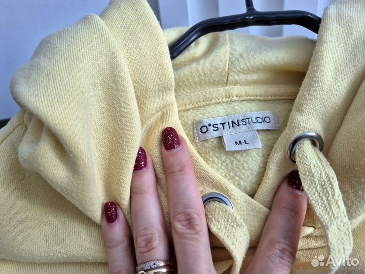 Толстовка худи M - L 48 - 50 желтая Ostin