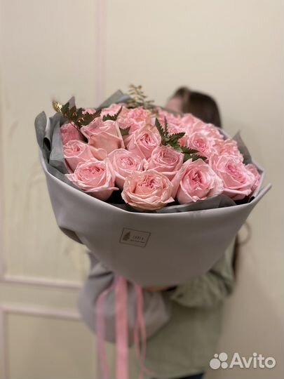 Пионовидные розы, 25 роз, розовые розы