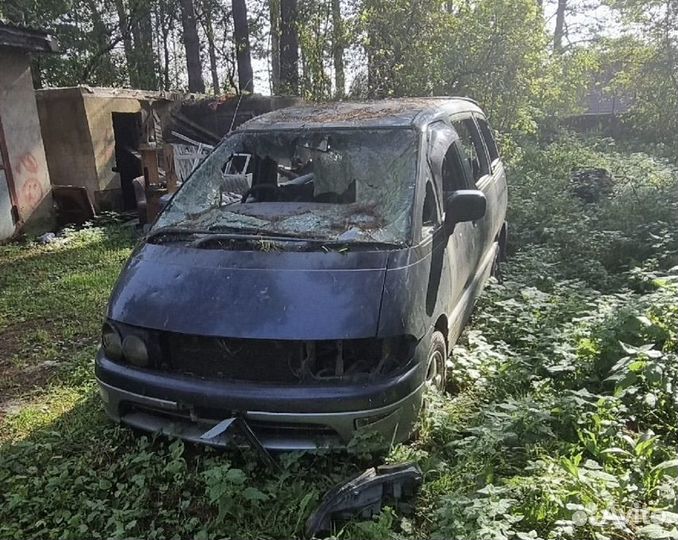 В разбор toyota estima lucida 1996 год