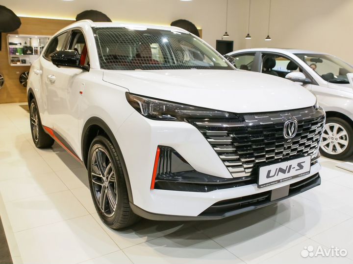 Changan UNI-S 1.5 AMT, 2024