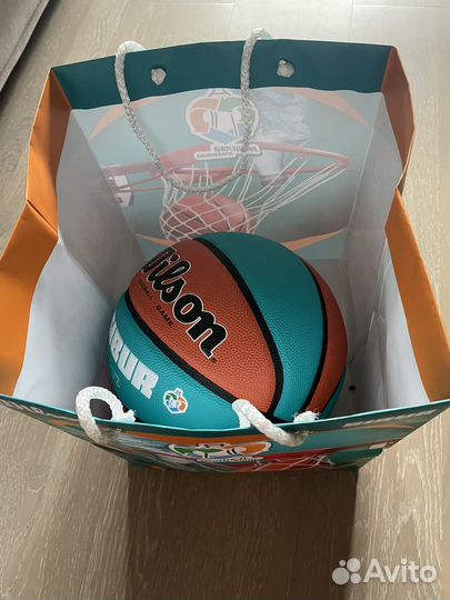 Баскетбольный мяч wilson sibur