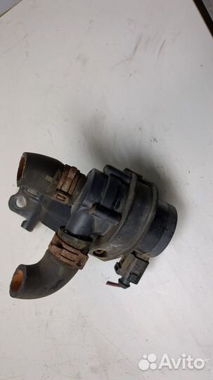 Насос водяной Skoda Octavia (A5), 2012