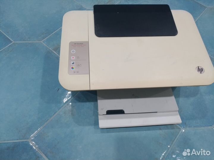 Принтер мфу HP Deskjet 1516