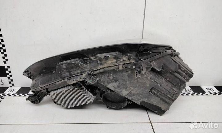 Фара левая Audi A4/RS4