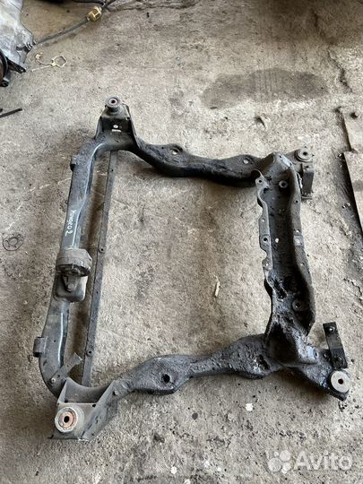 Подрамник передний Ford Mondeo 2