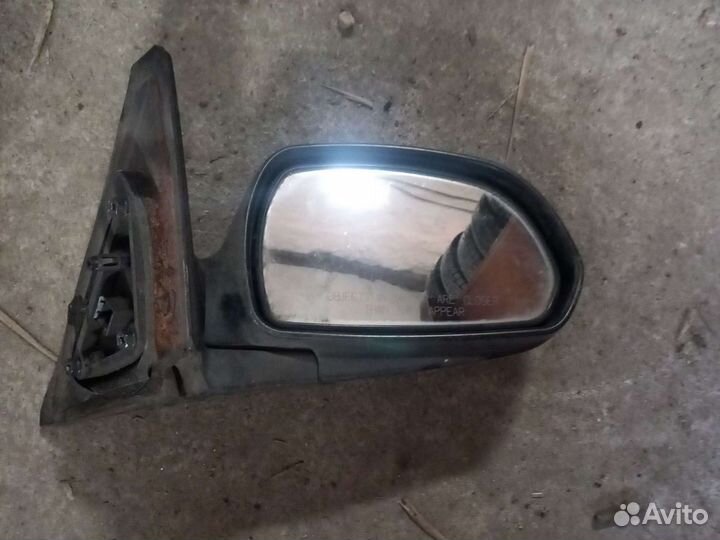 Зеркало правое Kia Spectra электрическая