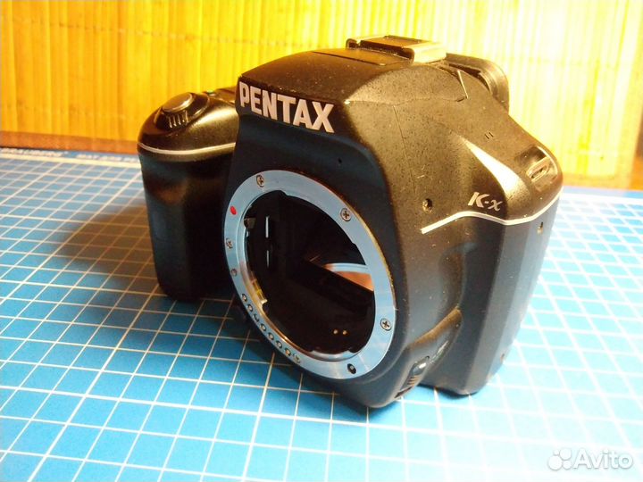 Зеркальный фотоаппарат Pentax K-x