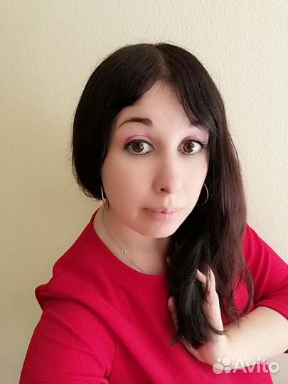 Офис-менеджер секретарь офисный работник-помощник