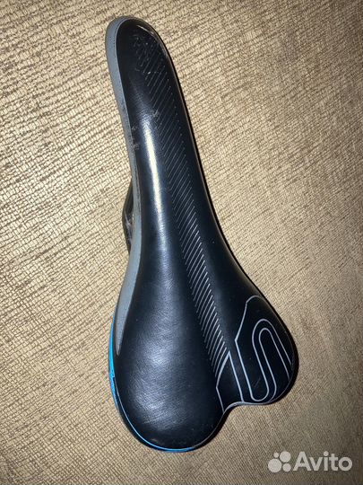 Седло для велосипеда scape