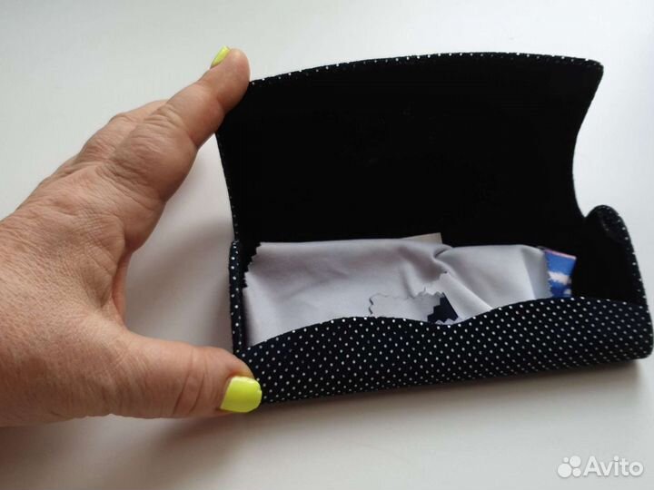 Футляр для очков