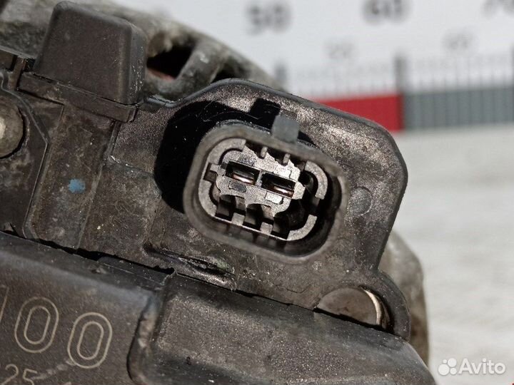 Генератор для Opel Zafira B 93190829