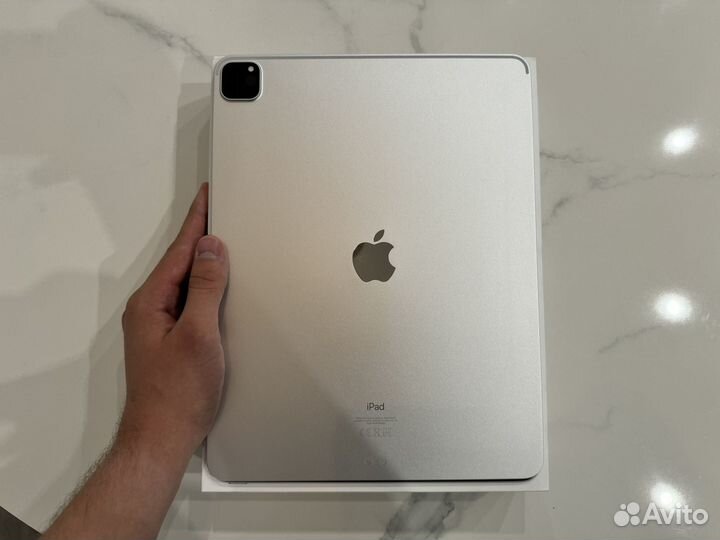 iPad pro 12,9, 5-ого поколения на 1 тб