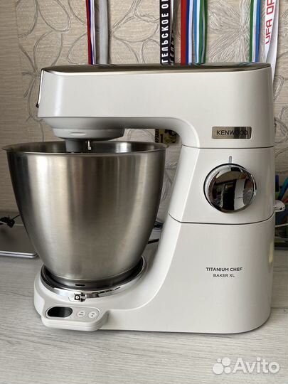 Кухонный комбайн kenwood KVL 65