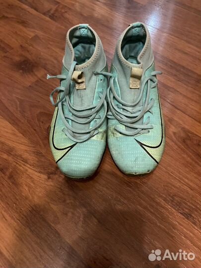 Футбольные бутсы nike tiempo