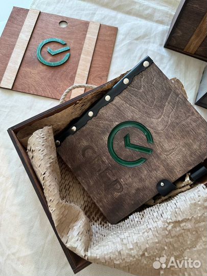 Подарочный бокс