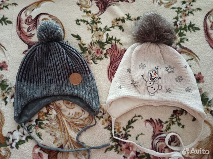 Шапки на осень и зиму,на 4-6 лет, варежки,перчатки