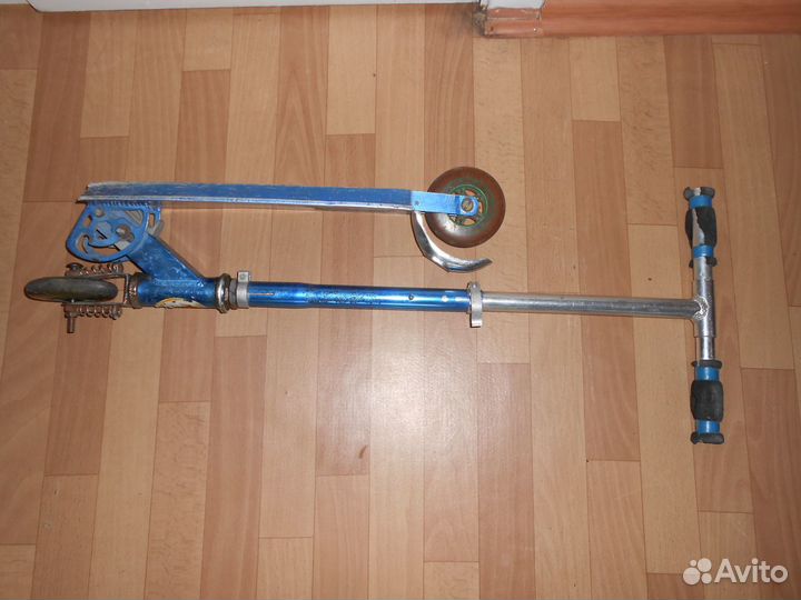 Трюковой самокат