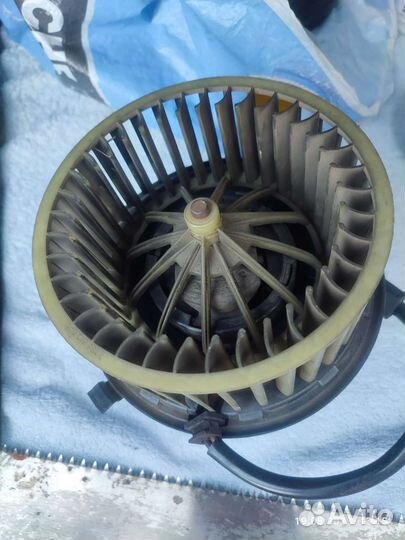 Мотор печки WV 357819021