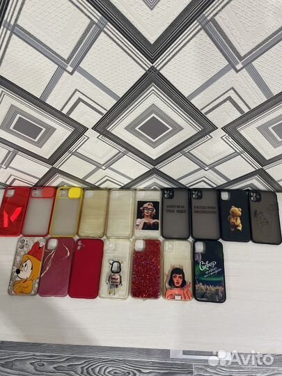 Чехлы на iPhone 11