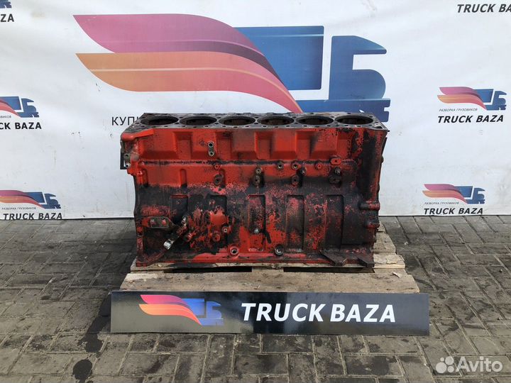 Блок двигателя Сummins Volvo VNL