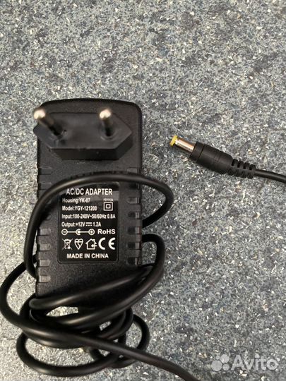 Зарядное устройство AC-DC Adapter 12v