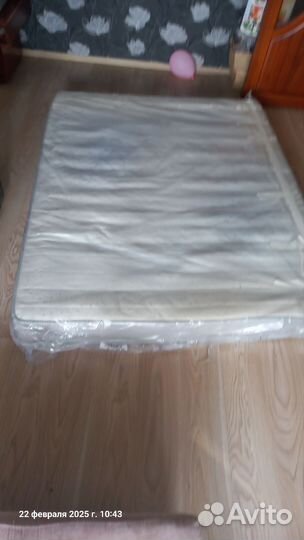 Матрас 160х200 бу