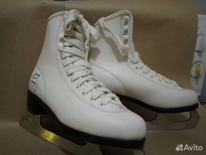 Коньки фигурные, 34р-р