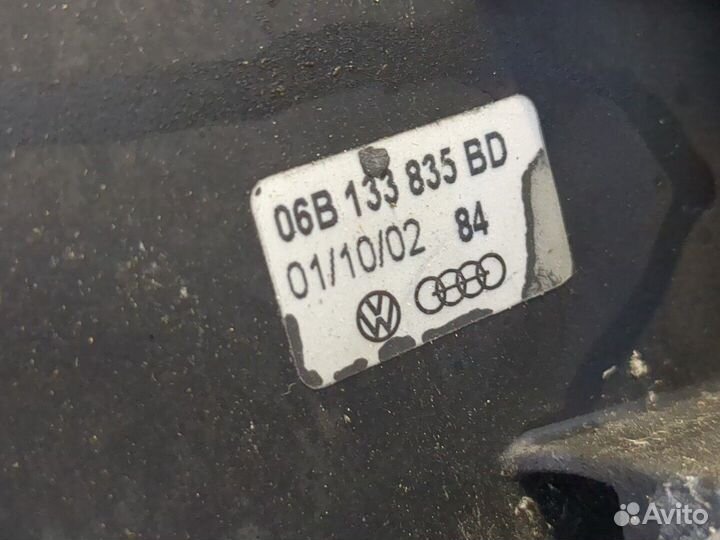 Корпус воздушного фильтра Audi A4 (B6), 2002