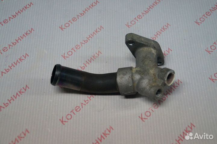 Nissan 14075-53J00 Фланец системы охлаждения