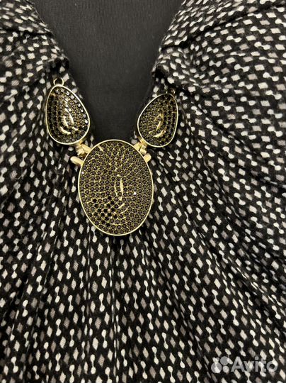 Платье Celyn B 40 р