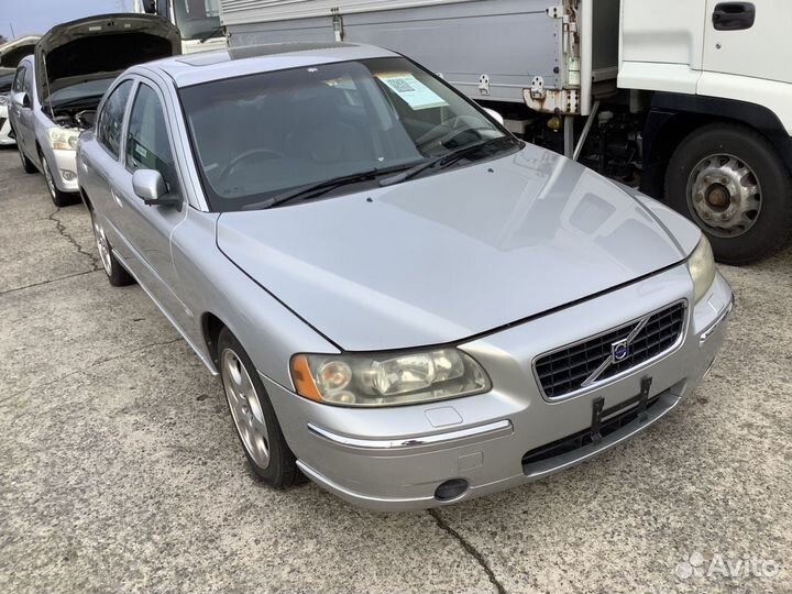 Разборка Вольво S60 2006 AWD из Японии пробег 68 к