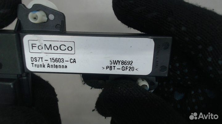 Антенна Ford Mustang, 2015