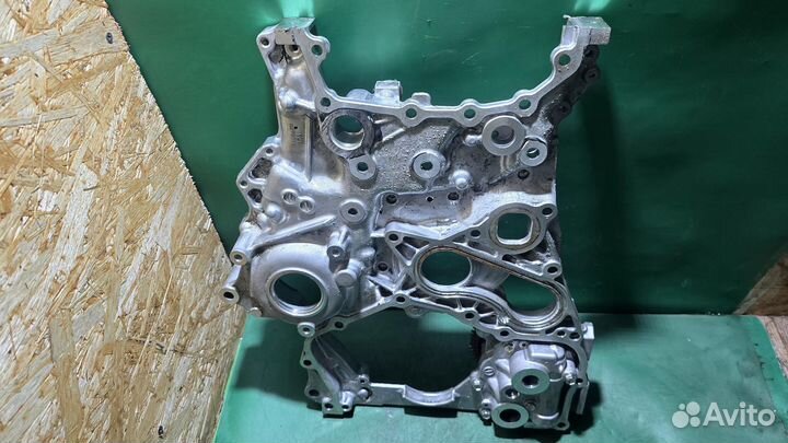 Б/У Крышка двигателя передняя G8 toyota Hilux