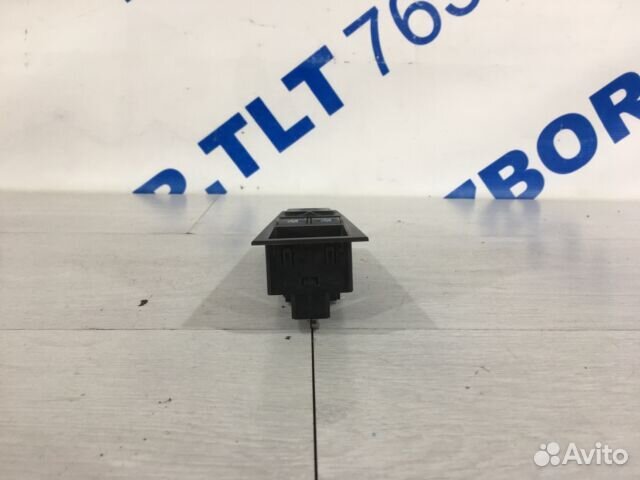 Блок упр. стеклоподьемниками LADA vesta 1.6 мт сед