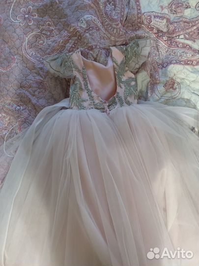 Платье ручной работы