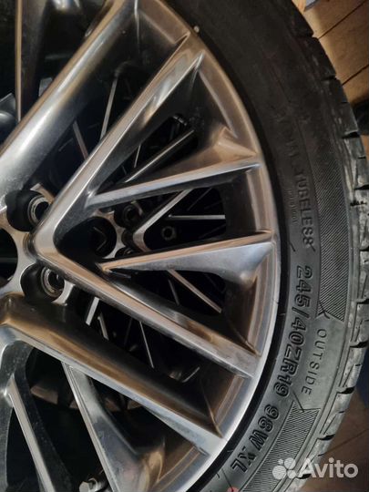 Thunderer Ranger R406 245/40 R19 98W