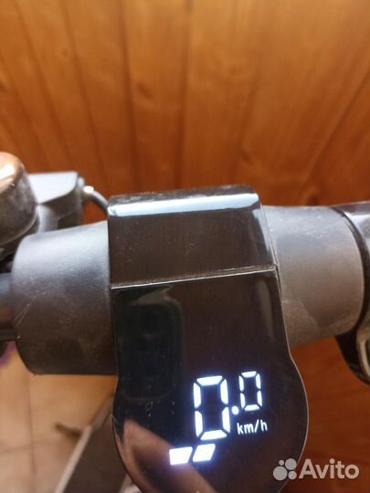 Электросамокат Tribe himba White