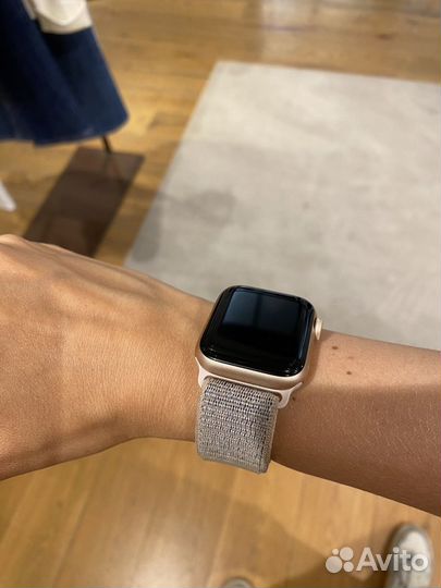 Apple watch 4 40 мм