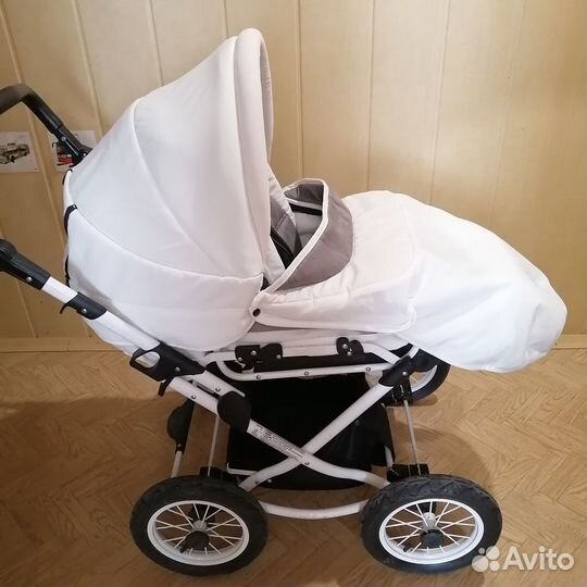 Продаю коляску Jedo Bartatina