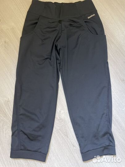 Спортивный костюм Reebok 42 размер (S)