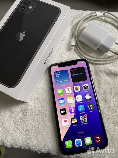 iPhone 11, 64 ГБ