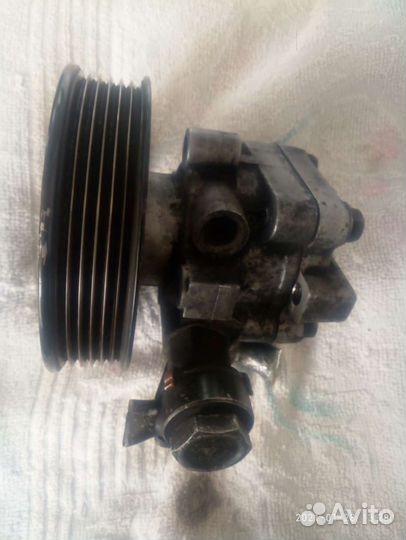 Насос гура KIA Sportage 2, Hyundai Tucson