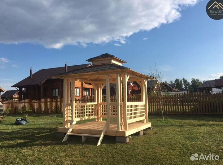 Беседка с мангальной зоной