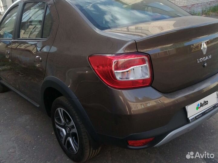 Renault Logan Stepway 1.6 МТ, 2022, 100 км